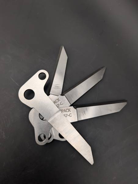 Production d’une série de lames coupe tube pour machine de conditionnement en bouteille plastique PEHD proche Rennes (35)